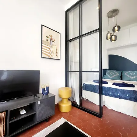 L'isnard 2 - T2 Climatisé Dans Le Vieil Apartamento Antibes